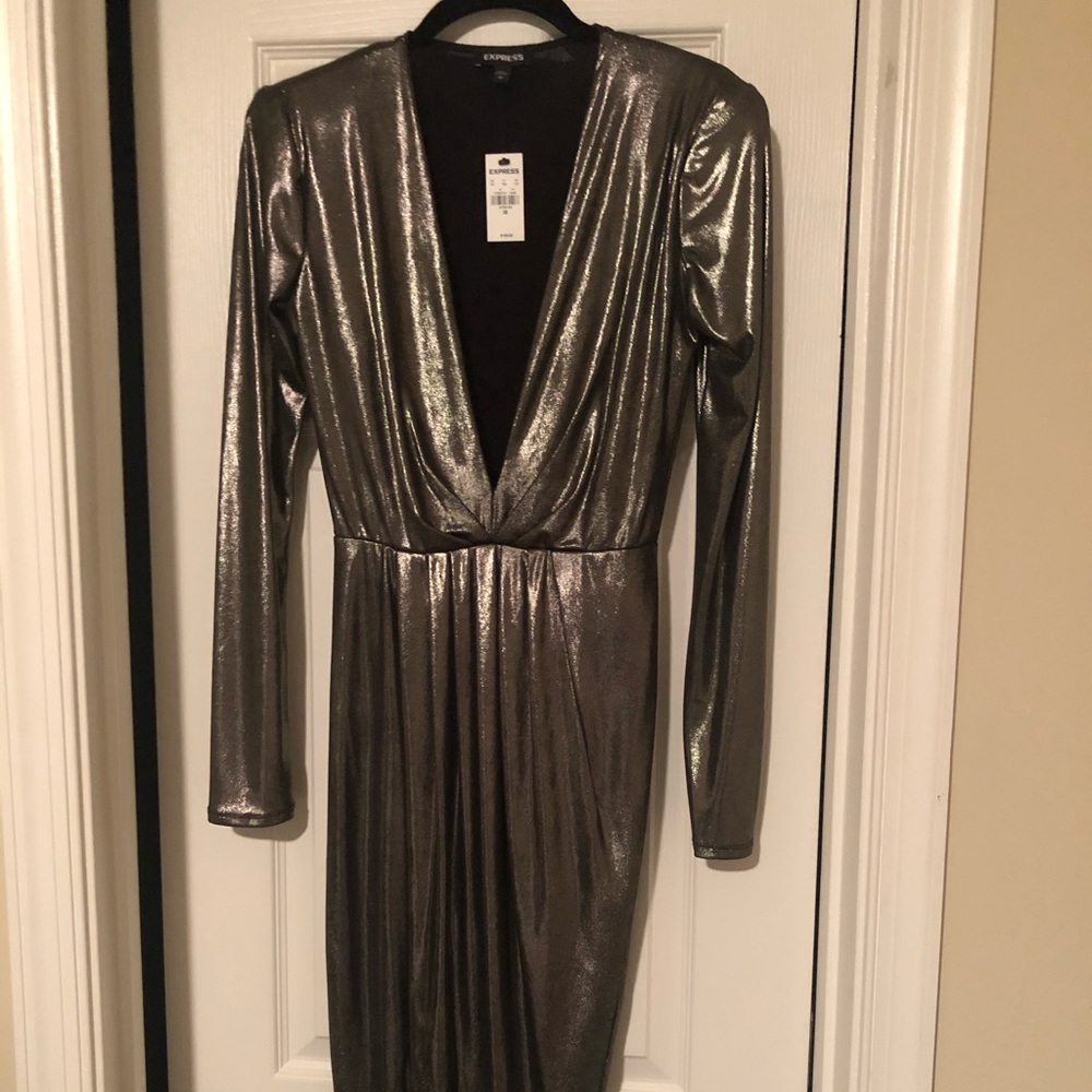 NWT Express gold lamé dress - PERFECT for NYE!